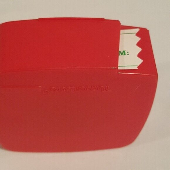 Vintage Tupperware Red Label Dispenser Christmas Tag Sticker Food Date Roll Tags - Picture 10 of 16